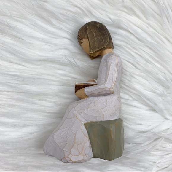 SOLD Willow Tree Wisdom Figurine Reading Sculpture - Picture 6 of 9